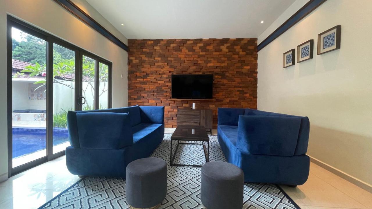Charis Pool Villa 2 - 3 Bedroom With Private Pool Bentong Exterior foto